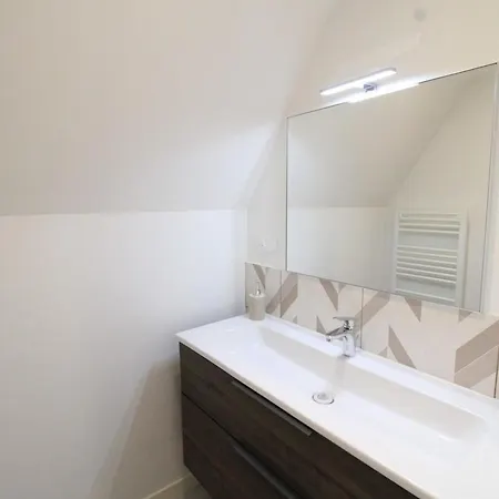 別荘 Proche Parc Volcans Avec Wifi Et Jardin - Fr-1-742-625 *