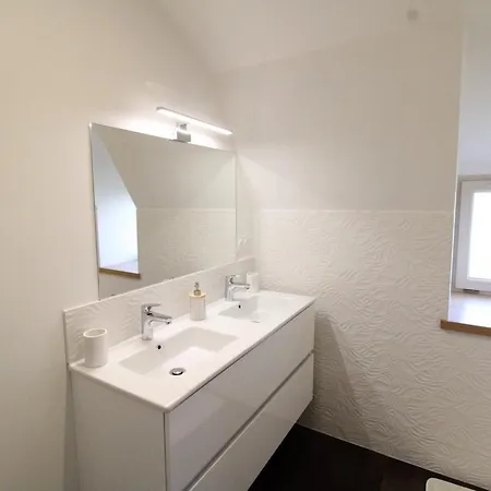 別荘 Proche Parc Volcans Avec Wifi Et Jardin - Fr-1-742-625 *