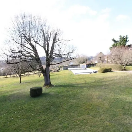 Proche Parc Volcans Avec Wifi Et Jardin - Fr-1-742-625 別荘