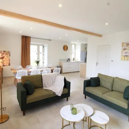 Proche Parc Volcans Avec Wifi Et Jardin - Fr-1-742-625 *