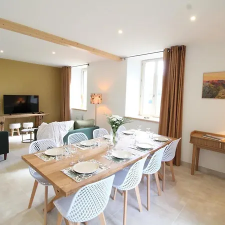別荘 Proche Parc Volcans Avec Wifi Et Jardin - Fr-1-742-625 *